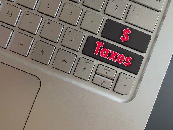 Quelle est la pertinence de la philosophie de l'herméneutique dans l'interprétation des textes anciens ?