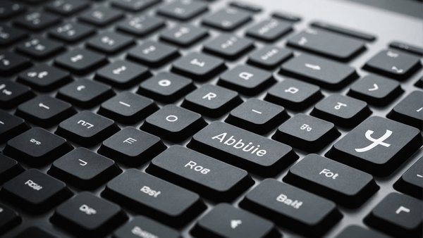 Clavier arabe en ligne : écrivez en arabe facilement